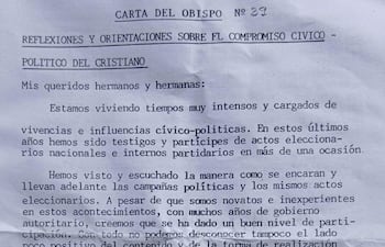 Documento impreso sobre el compromiso cívico-político del cristiano, con el encabezado 'Carta del Obispo' y fecha 25 de febrero de 1993.