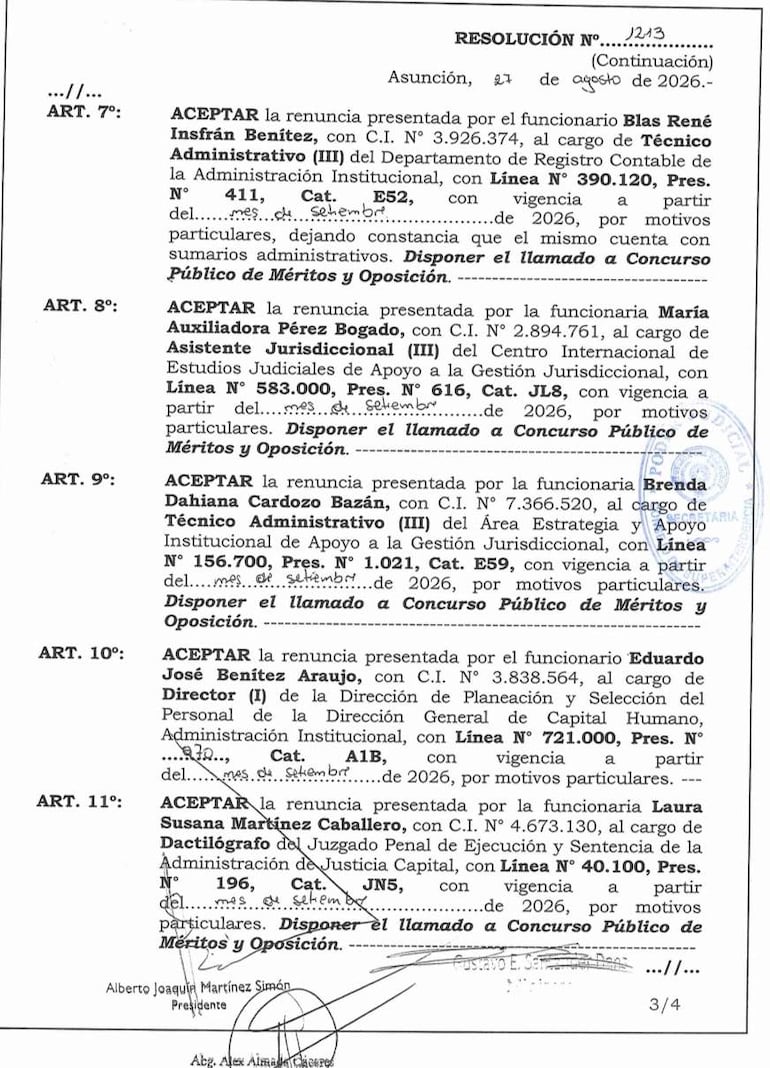 Documento oficial con texto institucional y detalles de renuncias de funcionarios sin imágenes visibles.
