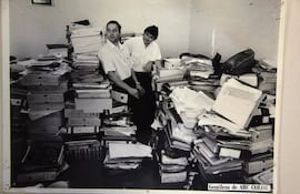 Fotografía del hallazgo de los Archivos del Terror, Centro Internacional para la Promoción de los Derechos Humanos (CIPDH – UNESCO)