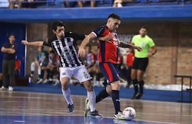 Cerro se impuso a Santaní 4-2 y tomó la punta de la Liga Premium de futsal FIFA.