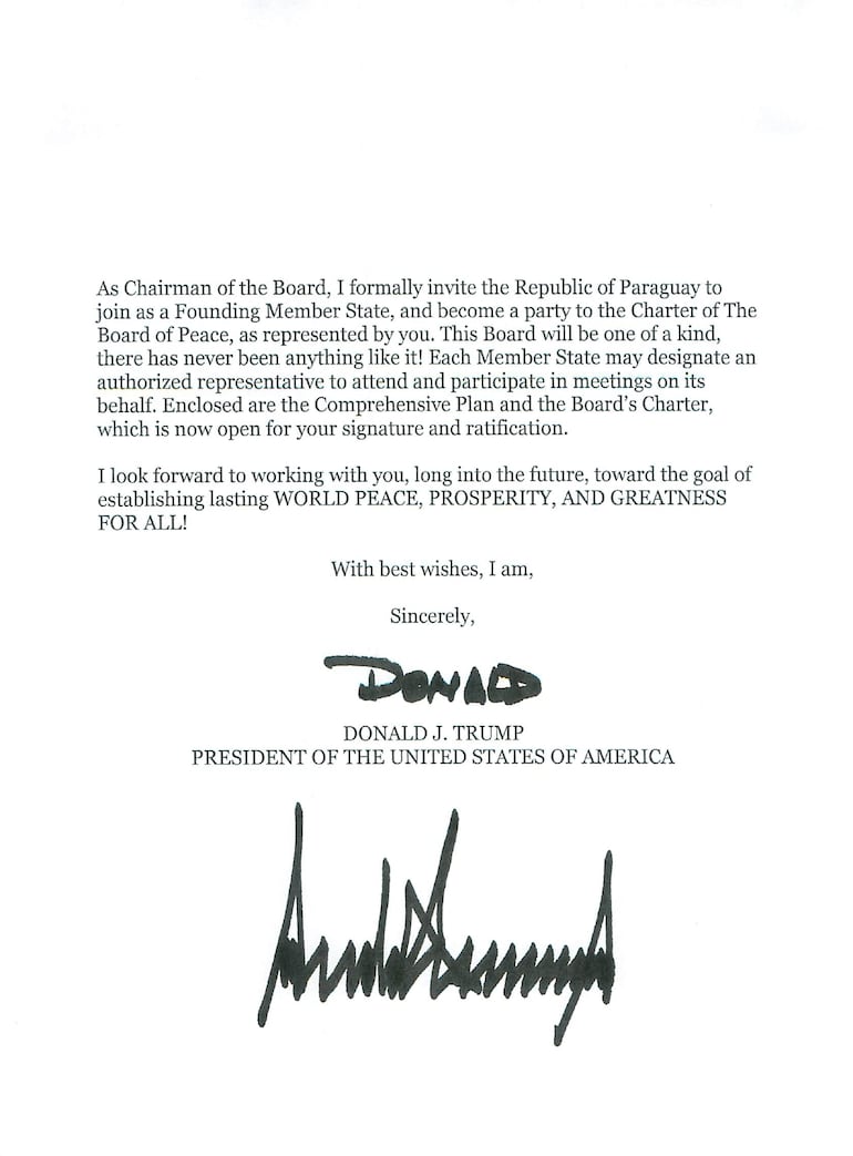 El documento está firmado por  Donald Trump y menciona como anexos su Plan Integral y la Carta de la Junta de la Paz.