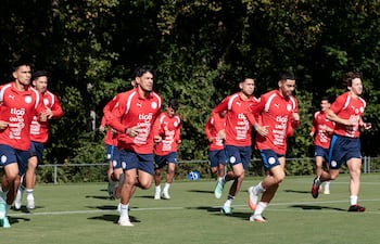 Última práctica de ayer de la selección nacional en el predio de la Universidad George Mason, para el amistoso de hoy ante Bolivia.