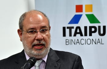Justo Zacarías, director.