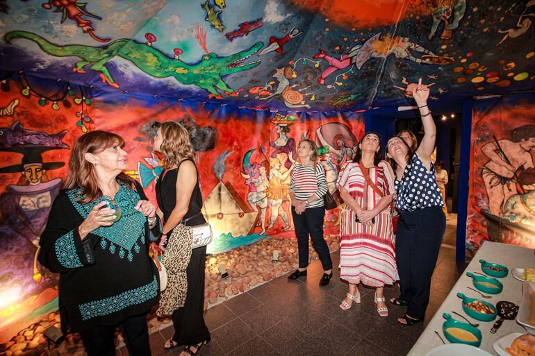 Recorrido por el museo.