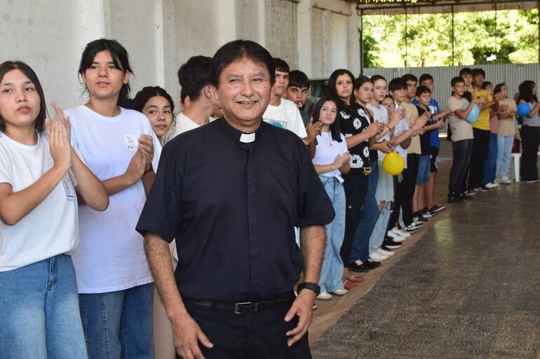 El presbítero, Vicente Segovia, dejó el cargo sin que, hasta el momento, se le haya asignado una nueva misión pastoral.