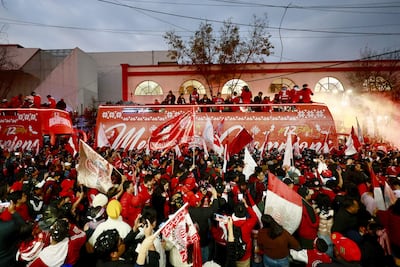 Celebración de los componentes del plantel y la afición del Toluca del nuevo título, alcanzado tras la victoria en penales sobre Tigres.