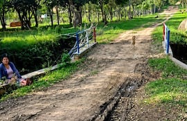 Pobladores de la compañía Yarigua'a, en Sapucái, piden a las autoridades municipales que atiendan sus reclamos.