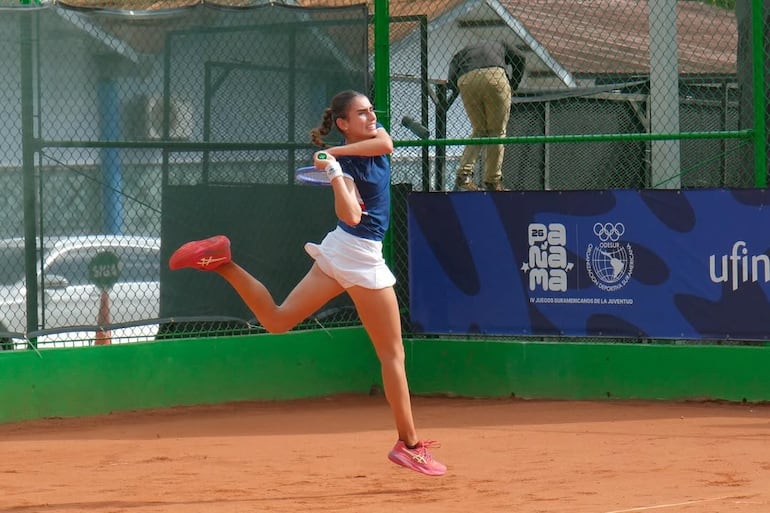 Victoria López y Cayo Narváez consiguen triunfos en el tenis de los IV Juegos Suramericanos de la Juventud “Panamá 2026″