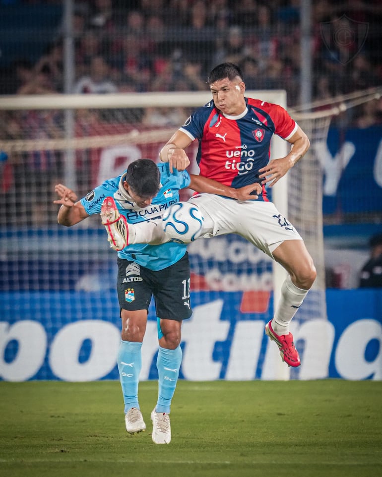 Matías Damián Pérez, defensor de Cerro Porteño. (Foto: @CCP1912oficial)