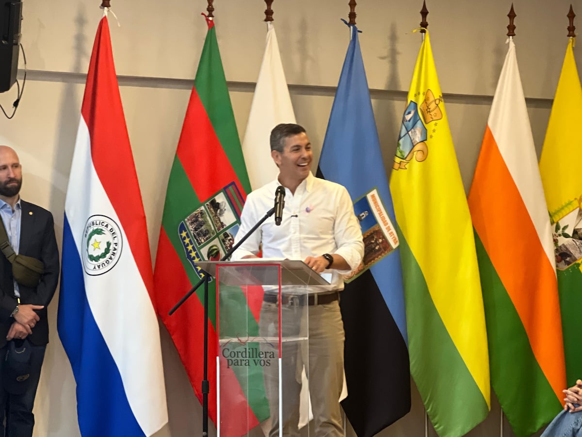 Peña vuelve a prometer la modernización del Hospital de Caacupé, un año y medio después