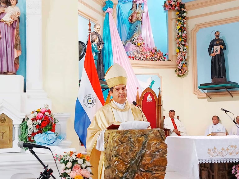 Monseñor Gabriel Escobar se despide del Vicariato Apostólico del Chaco