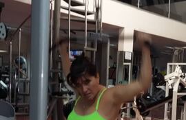 María Lidia en su rutina de actividad física.