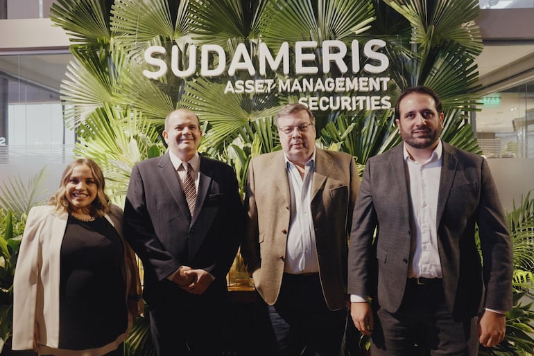 Andrea Ramírez, Alfredo Palacios, Jerónimo Nasser y Darío Brugiati.