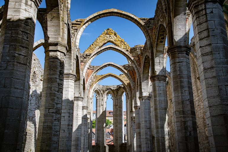 Iglesia en ruina, Sankta Katarina, Visby, Gotland, Suecia.