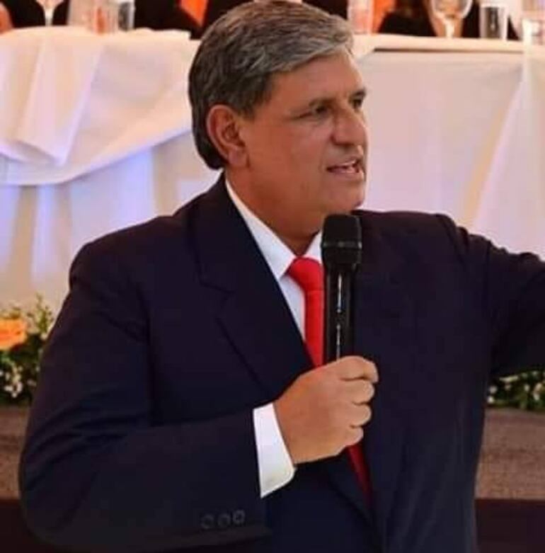 Bernarbé Peralta Antunez, presidente de la Caja.