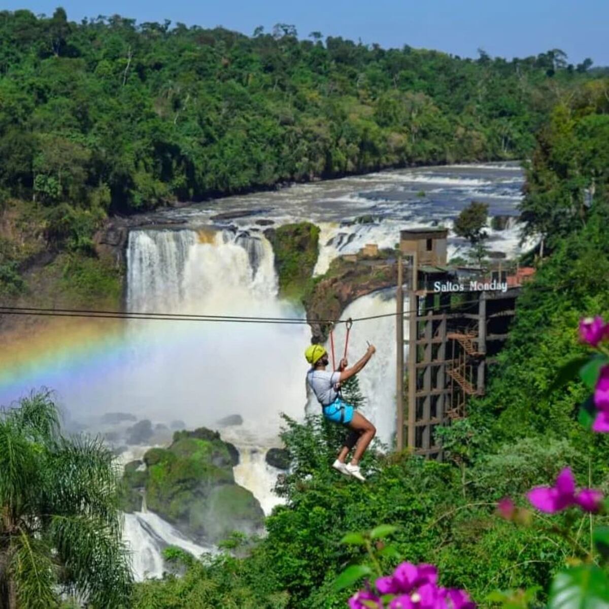 El rugido del agua realza la belleza natural de Alto Paraná