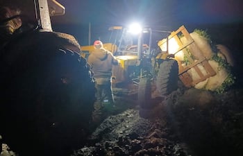 Yerbateros de Paso Yobái denuncian calvario para sacar su producción por el pésimo estado de los caminos.