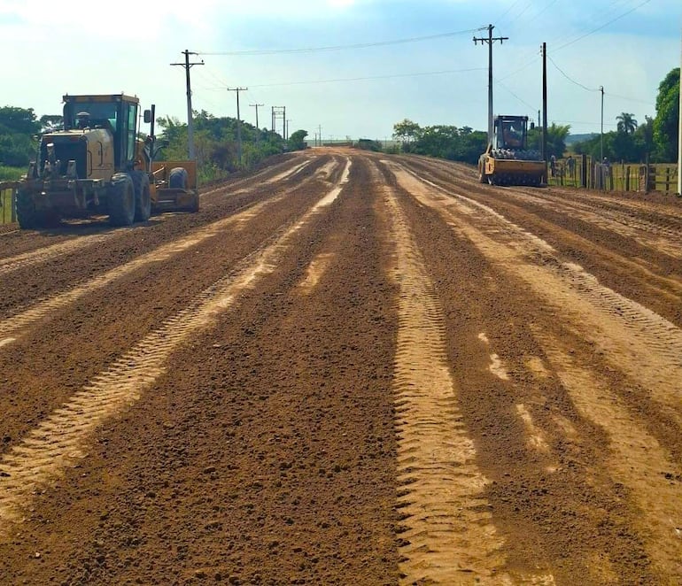 Diputados exigen mayor rapidez en obras que conecta Quyquyhó con María Antonia.