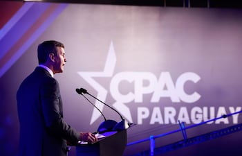 Santiago Peña fue orador principal y anfitrión del evento de la CPAC en Paraguay.