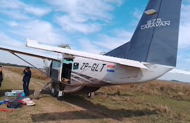 La avioneta, luego de su aterrizaje forzoso en Quyquyhó.