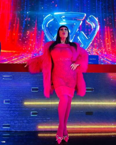 "Divinas las chicas del penal que me atendieron, que las amo", aseguró Moria Casán antes de dar el puntaje de Lali González. (Instagram/Moria Casán)