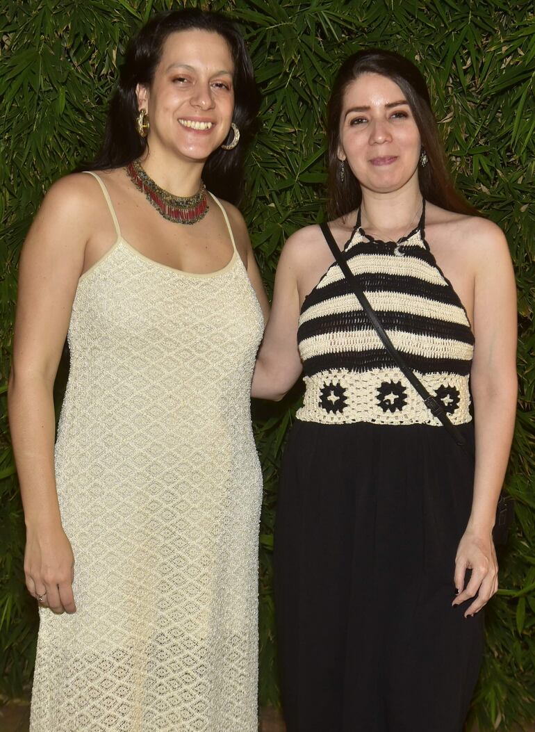 Rocío Robledo y Rebeka Nadir.