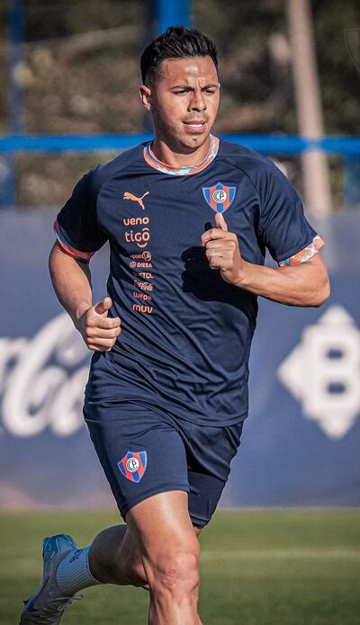 Blas Miguel Riveros Galeano (03/02/1998), lateral izquierdo de Cerro Porteño.