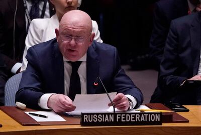 El embajador de Rusia ante la ONU, Vasily Nebenzya, se dirige a los miembros del Consejo de Seguridad. (AFP)