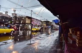 LLuvia sobre la ciudad de Asuncion.