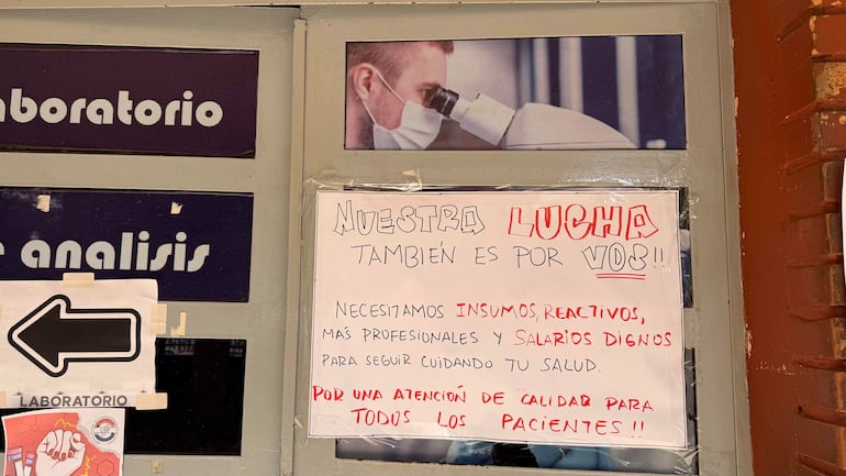 Laboratorios públicos operan con falta de insumos y personal, denuncian bioquímicos
