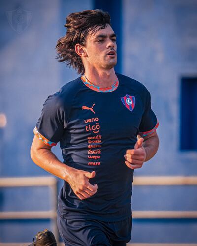 Alan Soñora, con la casaca de entrenamiento azulgrana.