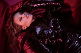 Miley Cyrus Something Beautiful película