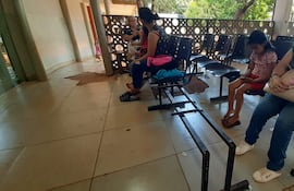 Los aprovechadores actúan en el sector de admisión del Hospital Regional.