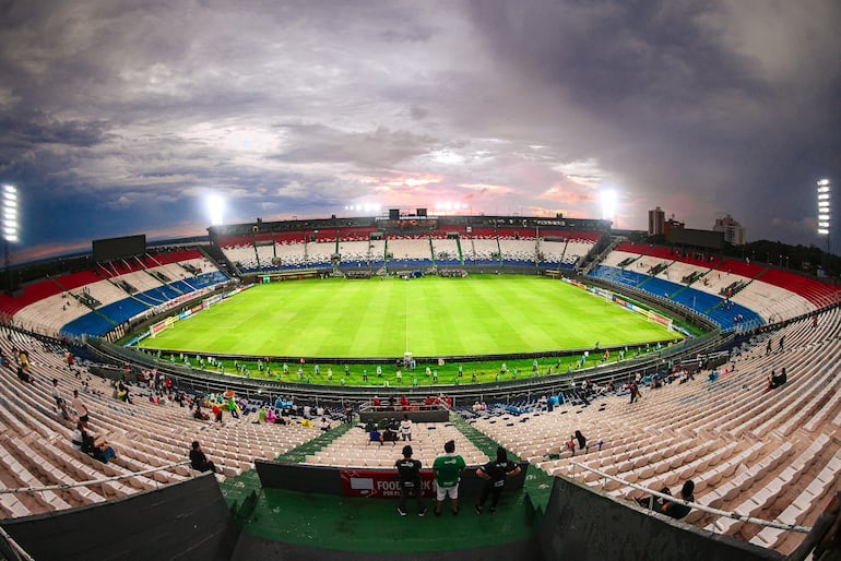 El estadio Defensores del Chaco albergará el duelo entre Olimpia y Sportivo San Lorenzo, por la novena ronda del torneo Apertura 2026 del fútbol paraguayo.