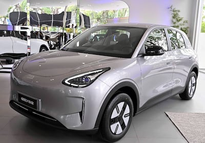Nuevo Geely EX2 hatchback.