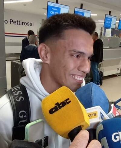 Diego Alexander Gómez Amarilla (27/03/2003), la noche del lunes, antes de su viaje a Estados Unidos.