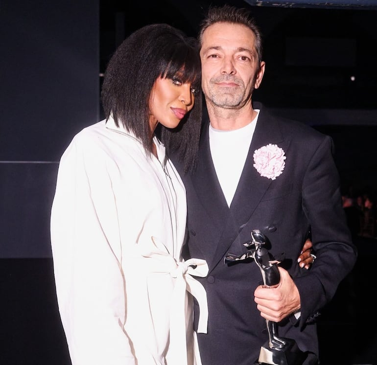 Pieter Mulier y la modelo Naomi Campbell. (Instagram/Pieter Mulier)