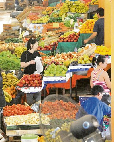 La mediana de las expectativas de inflación reportada por los agentes económicos para el cierre de este año se ubicó en 4%.