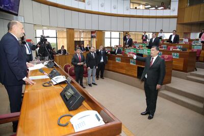 Edgar Olmedo juró esta mañana ante el presidente del Legislativo Óscar Salomón.