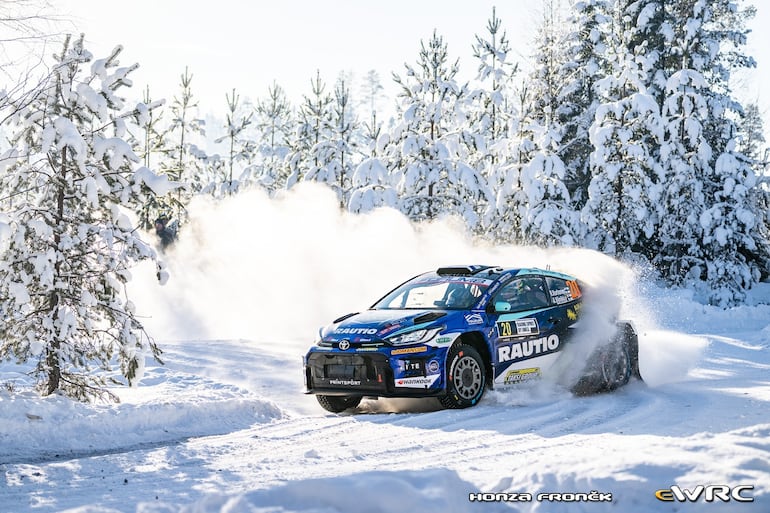 El finlandés Korhonen Roope se impuso en la categoría WRC2, al mando de un Toyota GR Yaris Rally2.
