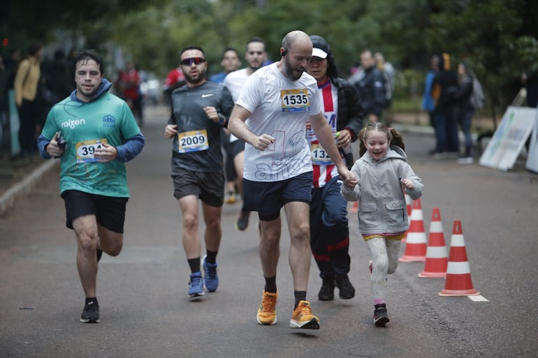 La corrida de este domingo, con un gran marco solidario, así como familiar.