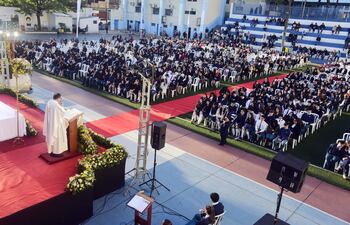 Una masiva concurrencia se observó durante la fiesta del Sagrado Corazón de Jesús.