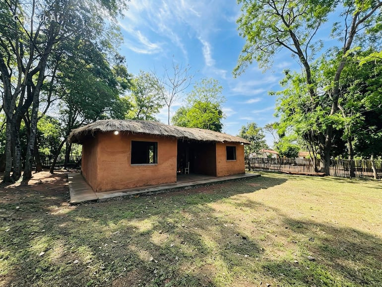 El museo “Peteke Róga”, construido por la Municipalidad local con apoyo del Fondec, busca preservar la tradición ancestral de la banda musical Peteke Peteke.