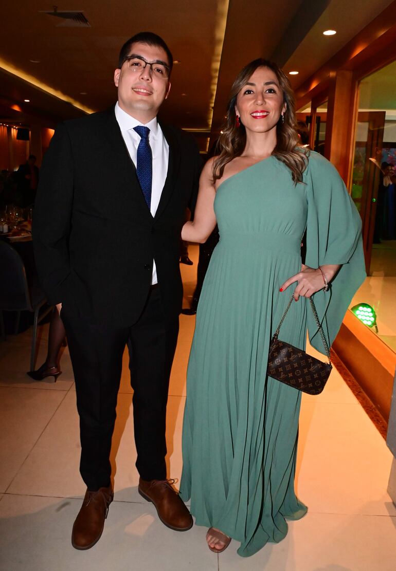 Néstor Fleitas y Mirtha Bellassai. 