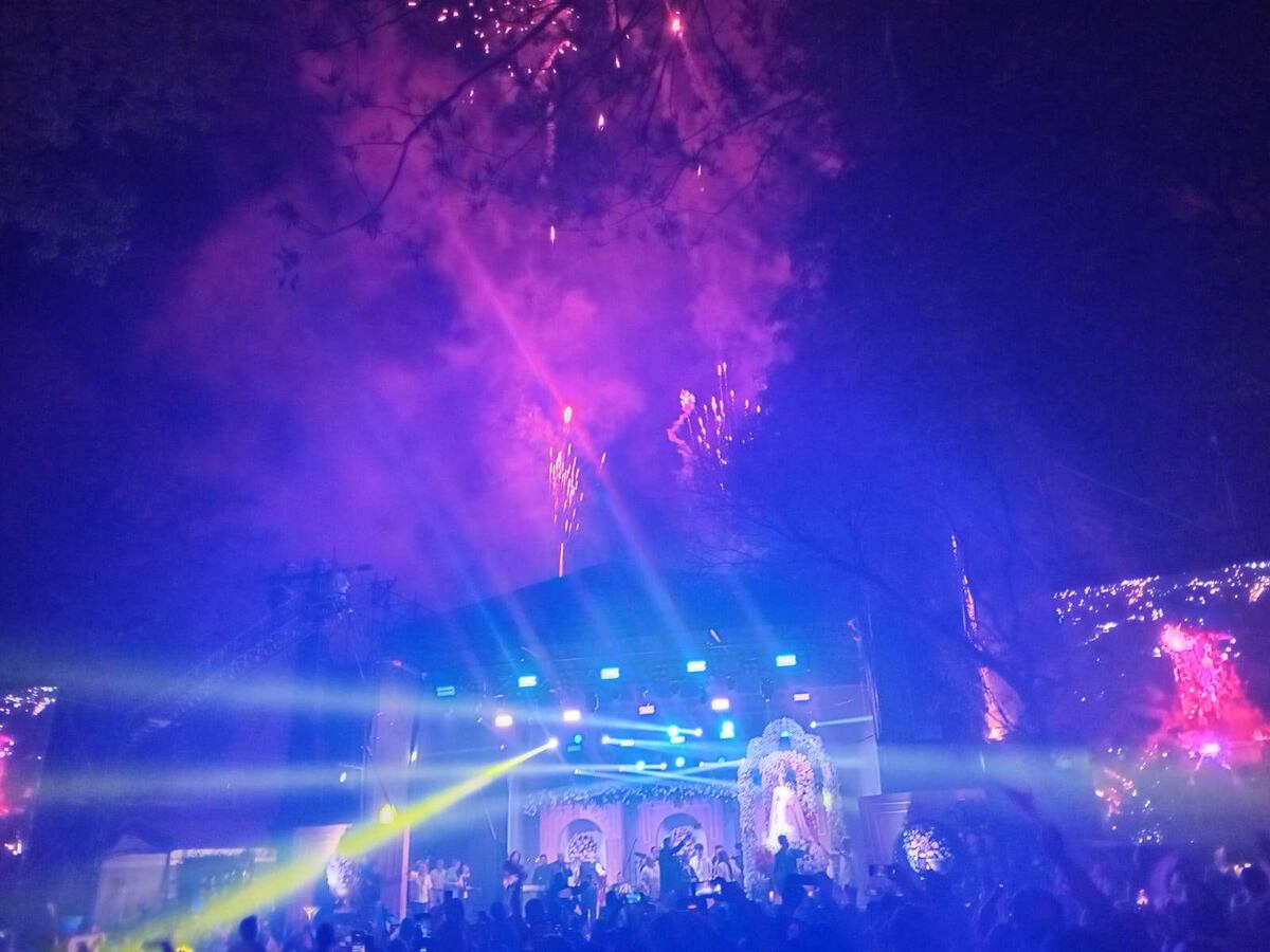 Luque vibró con serenata y fuegos artificiales por su patrona, la Virgen del Rosario