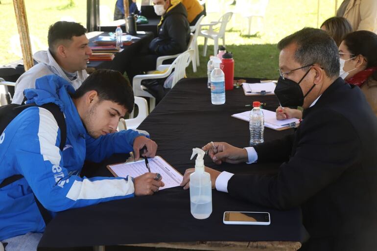 Unos 50 jóvenes ingresaron a un puesto laboral en el área de gastronomía en Luque. Archivo. 
