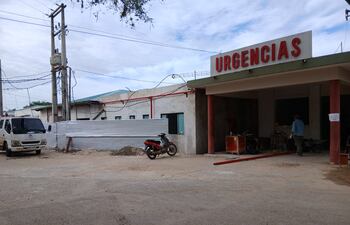 Laboratorio de análisis clínicos funciona a medias en el Hospital Regional de Pilar, que está en refacción y complica el servicio.