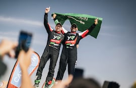 El saudí Yazeed Al-Rajhi y el alemán Timo Gottschalk festejaron la victoria esta temporada en la categoría de autos.