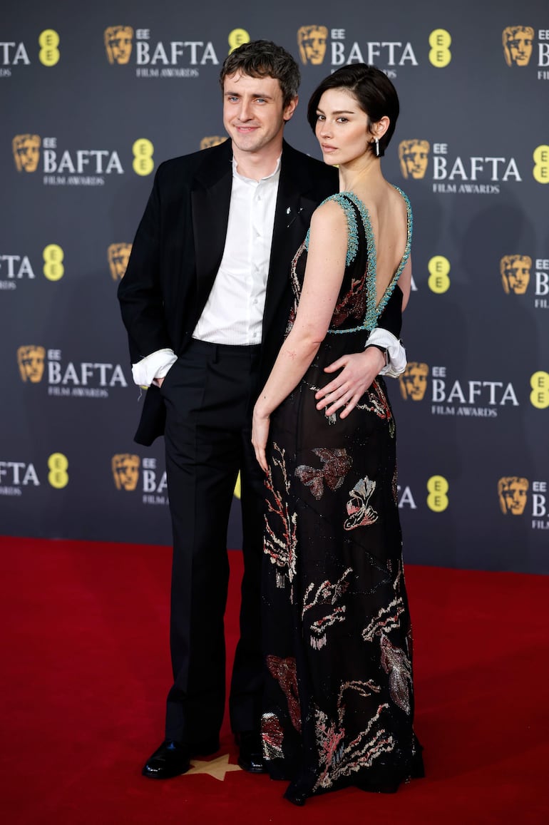 Paul Mescal y Gracie Abram.