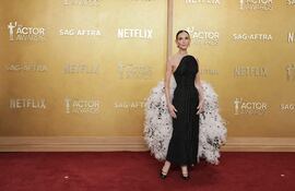 Demi Moore llegando a los 32º Premios Anuales de Actor en el Shrine Auditorium y Expo Hall en Los Ángeles, California. (Rodin Eckenroth/Getty Images/AFP)